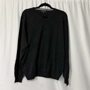 NWT Garret Scott Mens Sweater Large L Gray 100% Extra Fine Merino Wool V-Neck